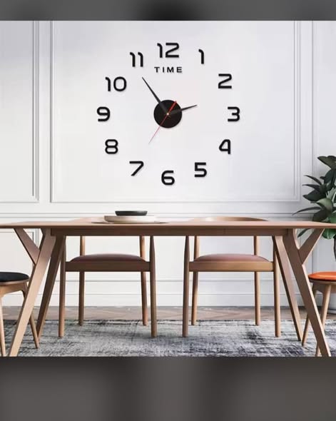 Horloges murales décoratives disponible