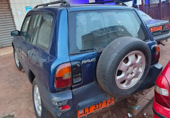 Toyota Rav4 année 99 à vendre