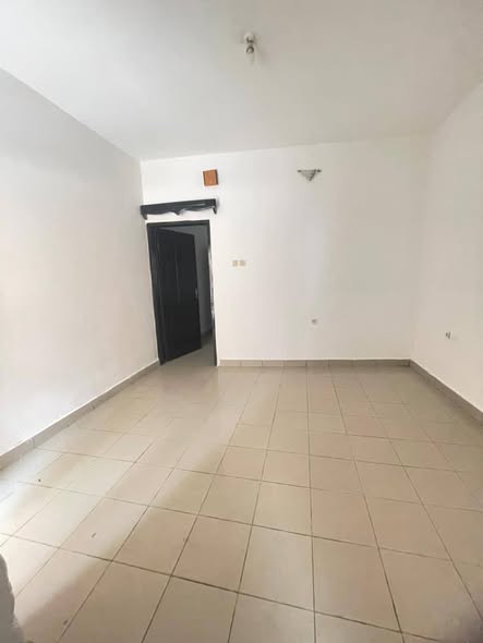 Studio moderne à louer à Biyem Assi Jouvence