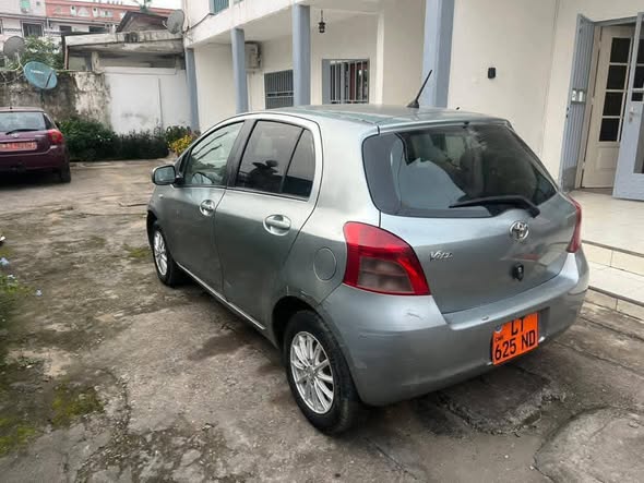 TOYOTA YARIS 2008 à vendre