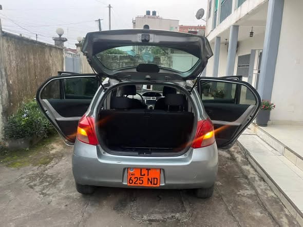 TOYOTA YARIS 2008 à vendre
