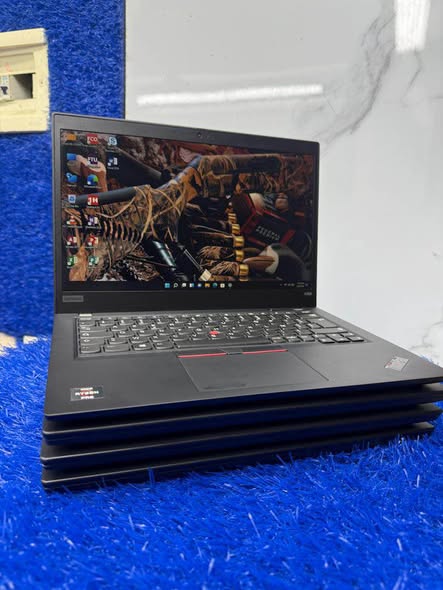 NEUF Lenovo X395 Rysen 5pro