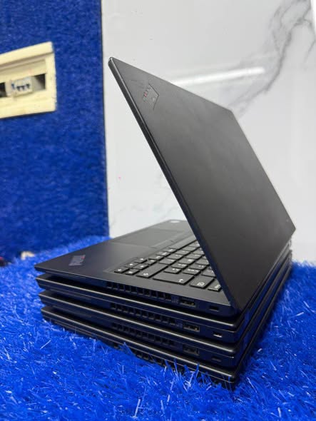 NEUF Lenovo X395 Rysen 5pro