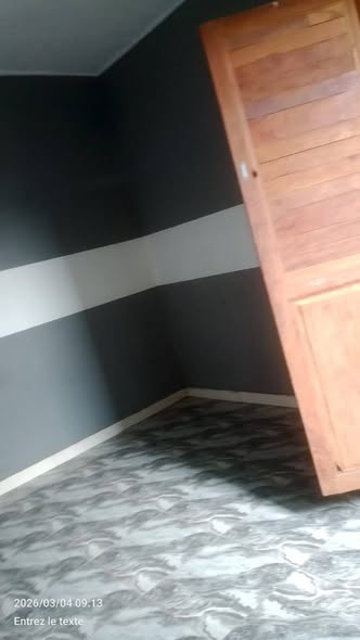 Studio moderne à louer à simbock dépôt de bois