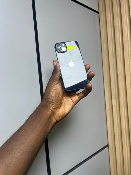 iPhone 13 128g disponible
