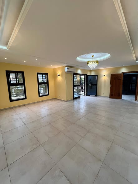 Appartement tout neuf Haut Standing à Yaoundé
