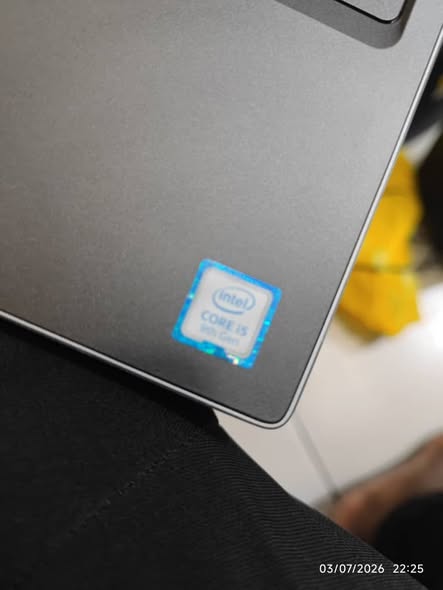 Dell core i5 9em génération