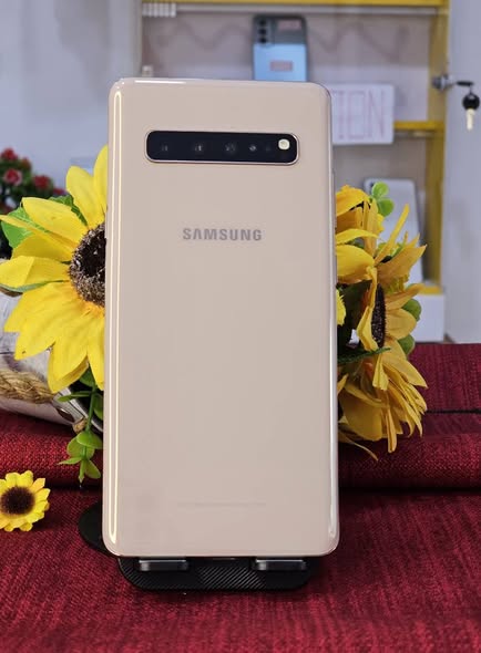 Téléphone Samsung Galaxy S10 5G à vendre