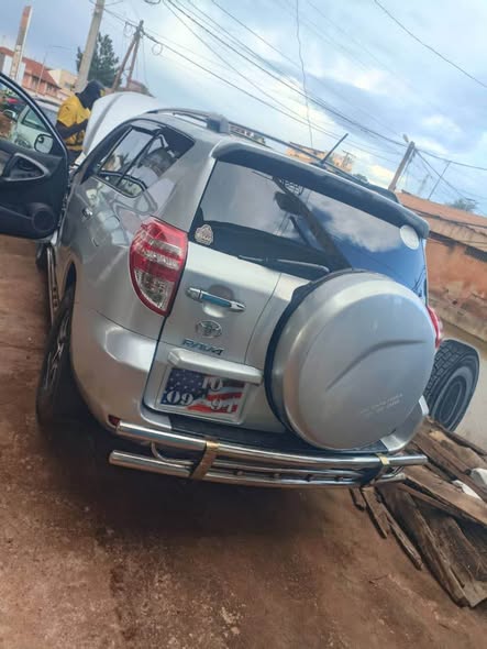 Voiture à vendre à Bafoussam