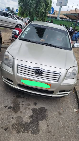 Toyota Avensis à vendre