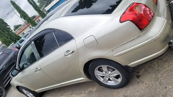 Toyota Avensis à vendre