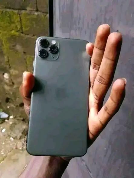 Iphone 11 pro à vendre