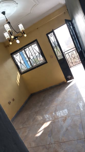 Studio Ultra Confortable à Louer – Bafoussam