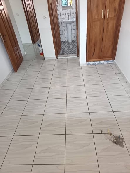Appartement nouvellement construit à Odza Messamendongo