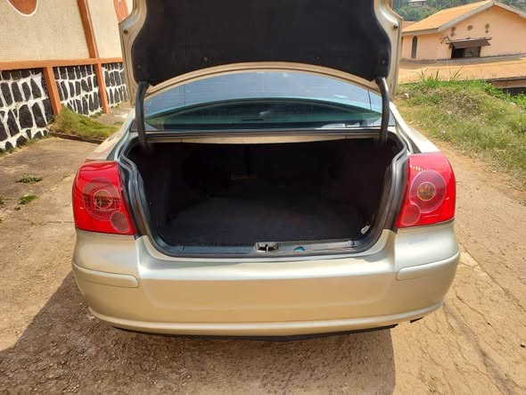 Toyota Avensis Berline 2005 à vendre