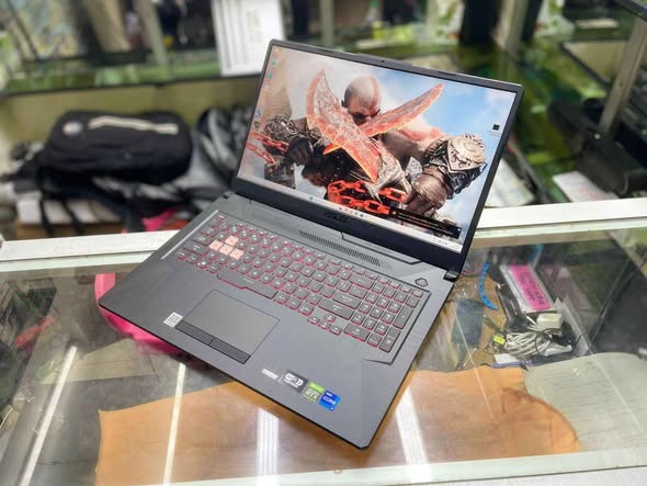 ASUS TUFF 17 Gaming PC