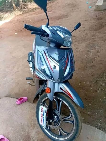 Moto scooter à vendre
