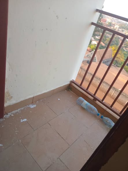 Chambre moderne à louer à Bafoussam