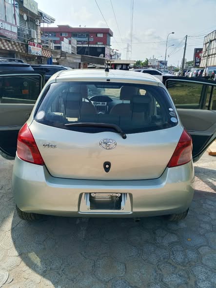Toyota Vitz Year 2006 Occasion