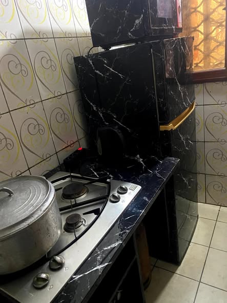 Grand studio meublé à Douala