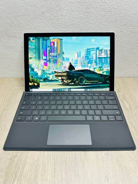 Microsoft Surface Pro Core i5, 7ème Génération