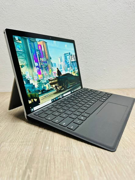Microsoft Surface Pro Core i5, 7ème Génération