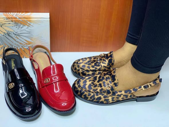 Chaussures disponibles en tailles 37 à 42