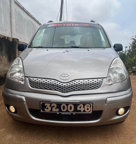 Toyota Yaris verso 2005 à vendre