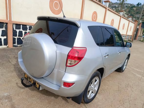 Toyota RAV4 année 2008 à vendre