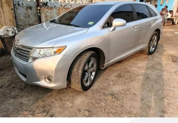 Venza 2013 Automatique Essence
