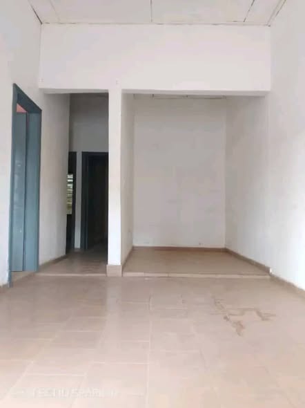 Appartement à louer à Elig Essono