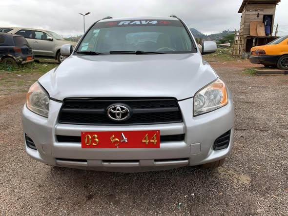 Rav4 2012 automatique à vendre