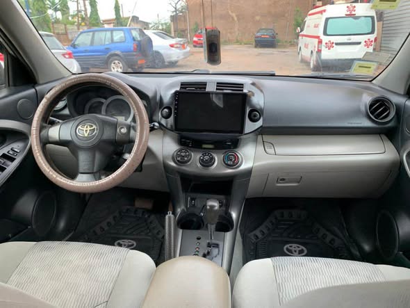 Rav4 2012 automatique à vendre