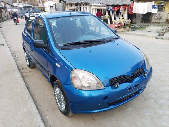 Toyota Yaris 2002 Essence vvti Manuel