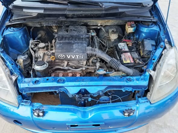 Toyota Yaris 2002 Essence vvti Manuel