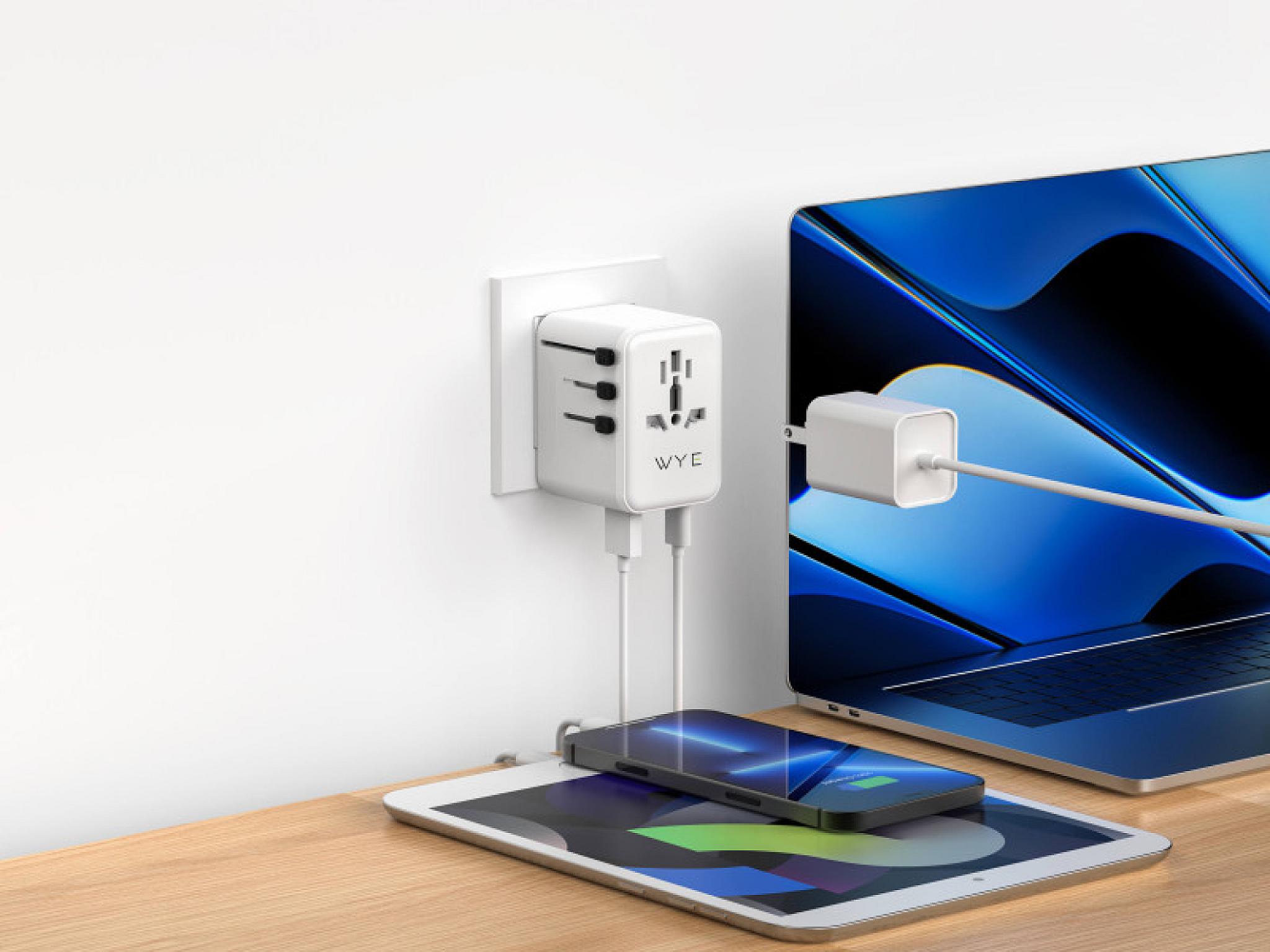 12W Universal Travel Adaptor view 2