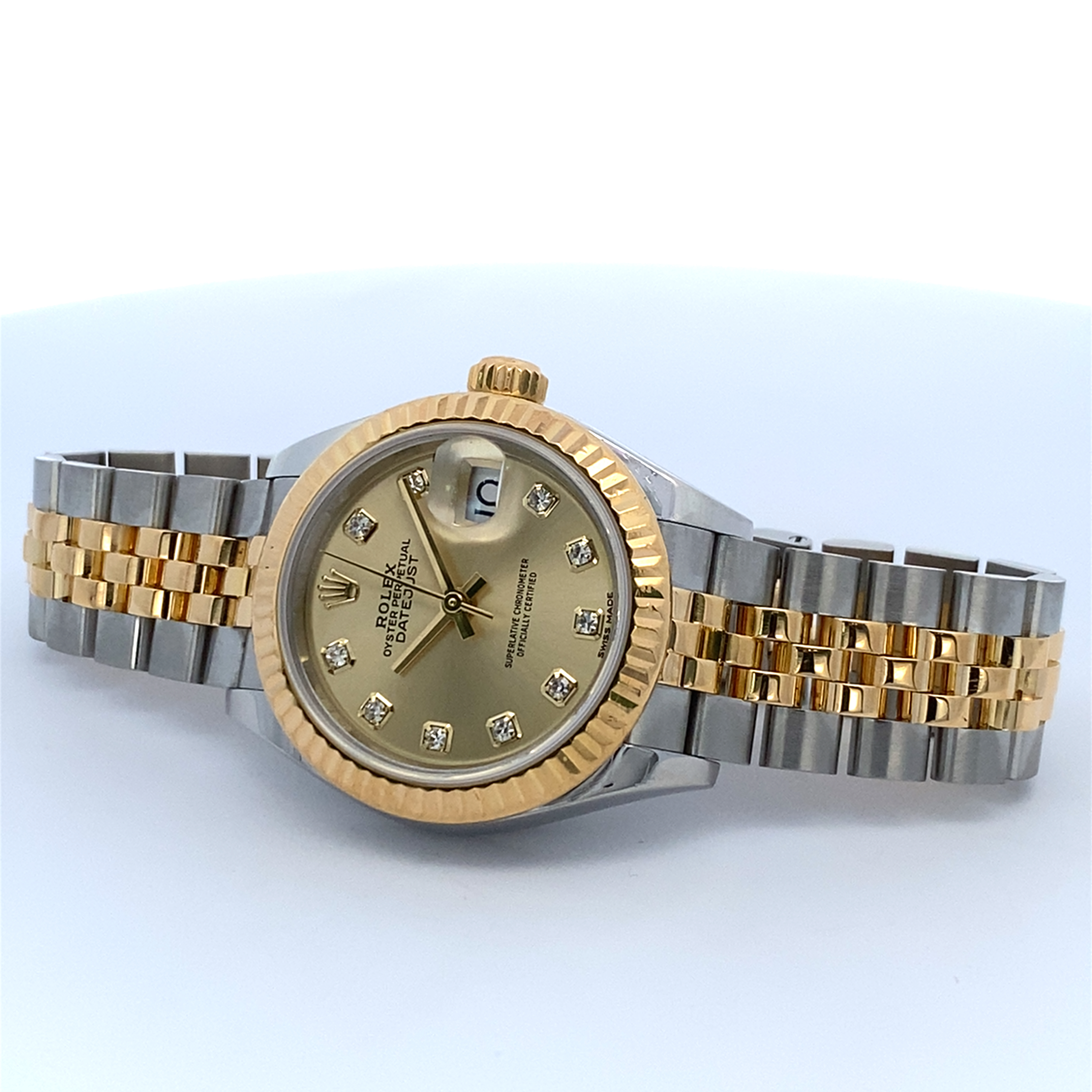 Fullscreen Image