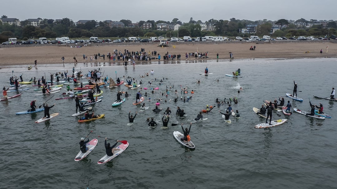 Exmouth community at Paddle Out 2024. Photo Reflexey