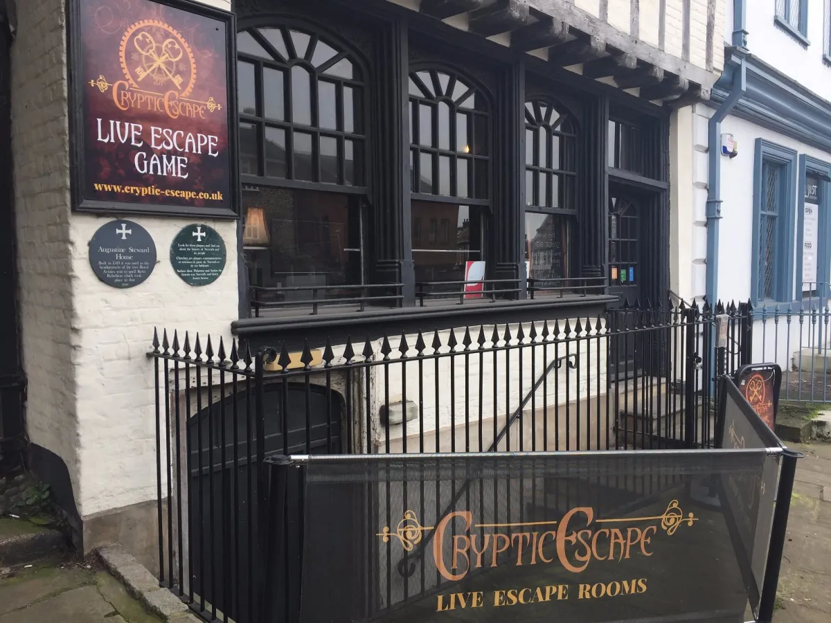 Exterior of Cryptic Escape live escape game venue.