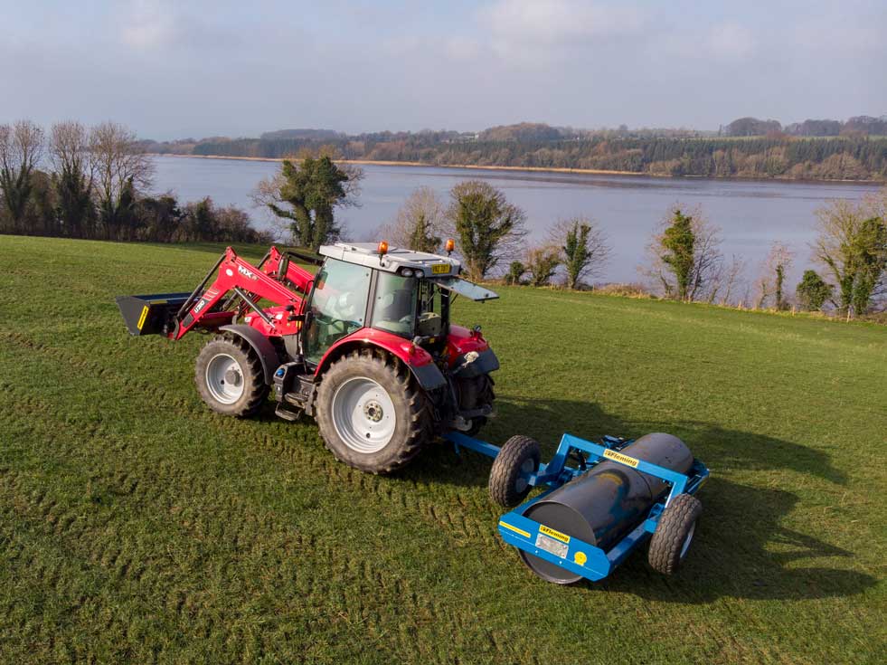 Fleming 12ft End Tow Roller - Image 3
