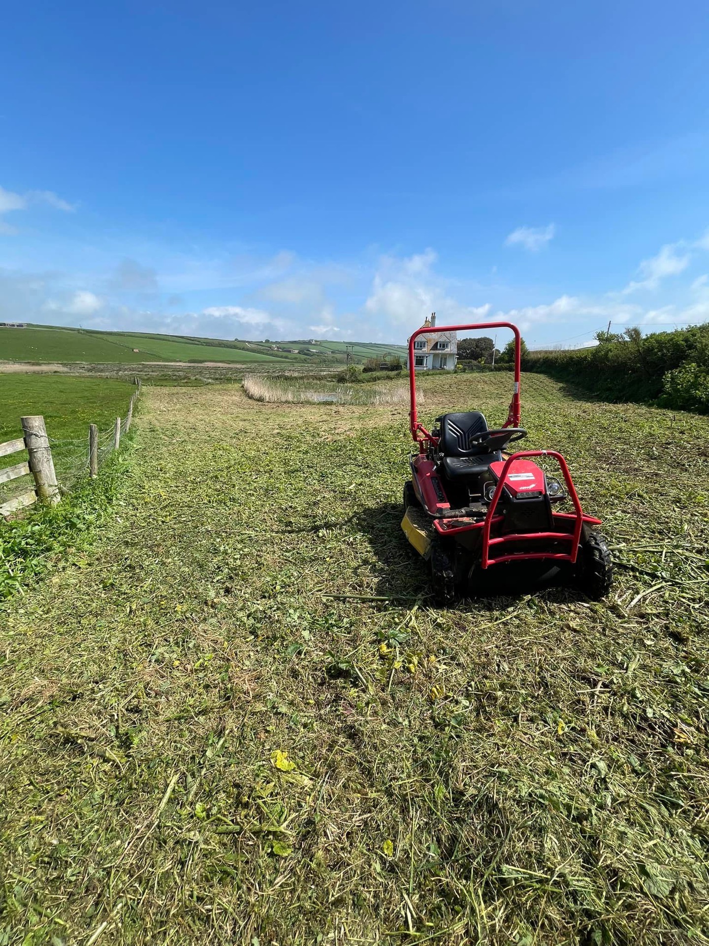 CANYCOM CMX2406 Ride-on Brushcutter - Image 6