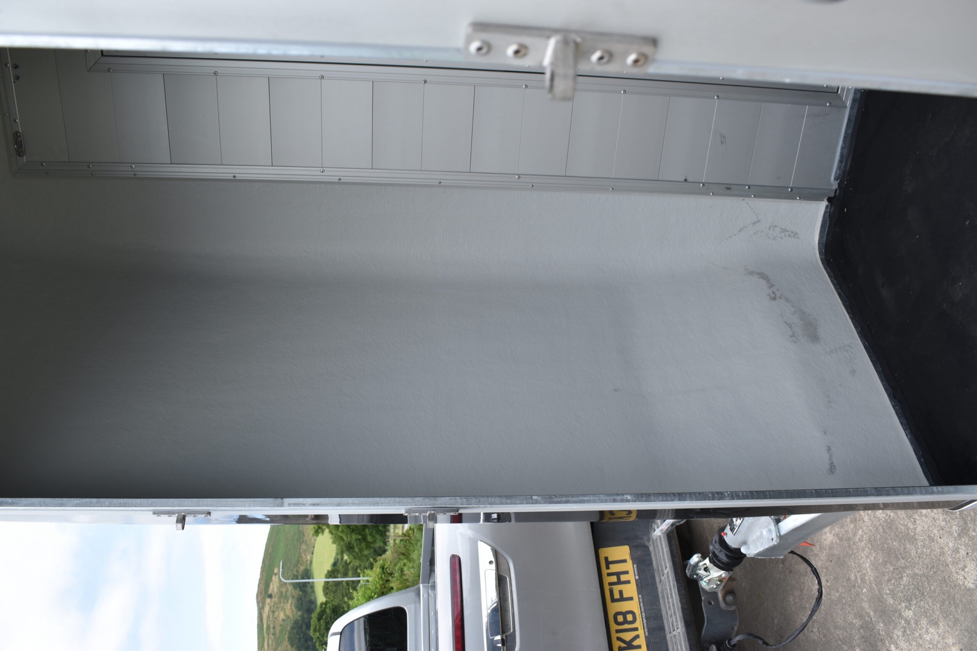 Cheval Liberte Touring Country with Tack Room - Image 10