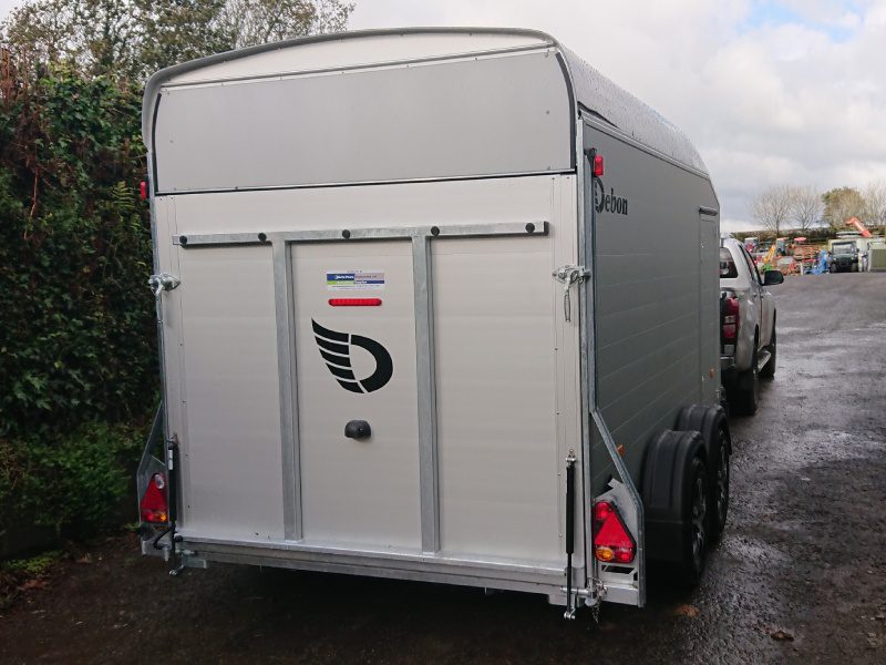 Debon C700 Box Trailer - Image 3