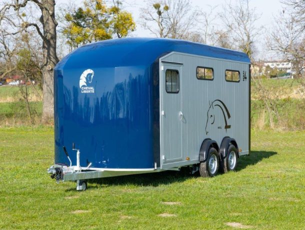 Cheval Liberte Maxi 4 Herringbone Horse Trailer - Image 3