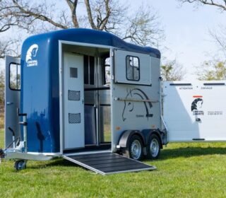 Cheval Liberte Touring Country with tack room horse trailer