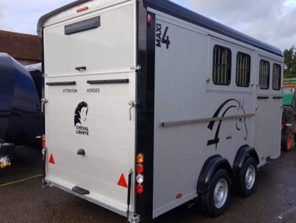 Cheval Liberte Maxi 4 Herringbone Horse Trailer - Image 10