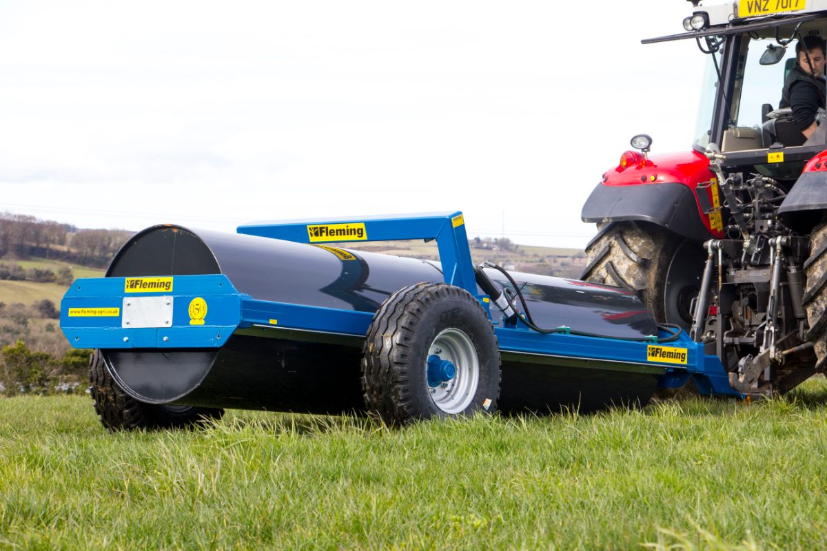 Fleming 12ft End Tow Roller - Image 14