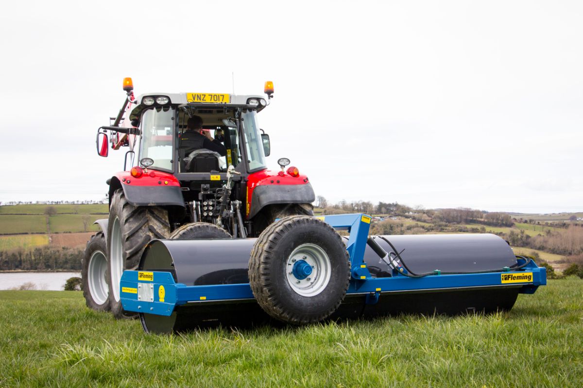 Fleming 12ft End Tow Roller - Image 17