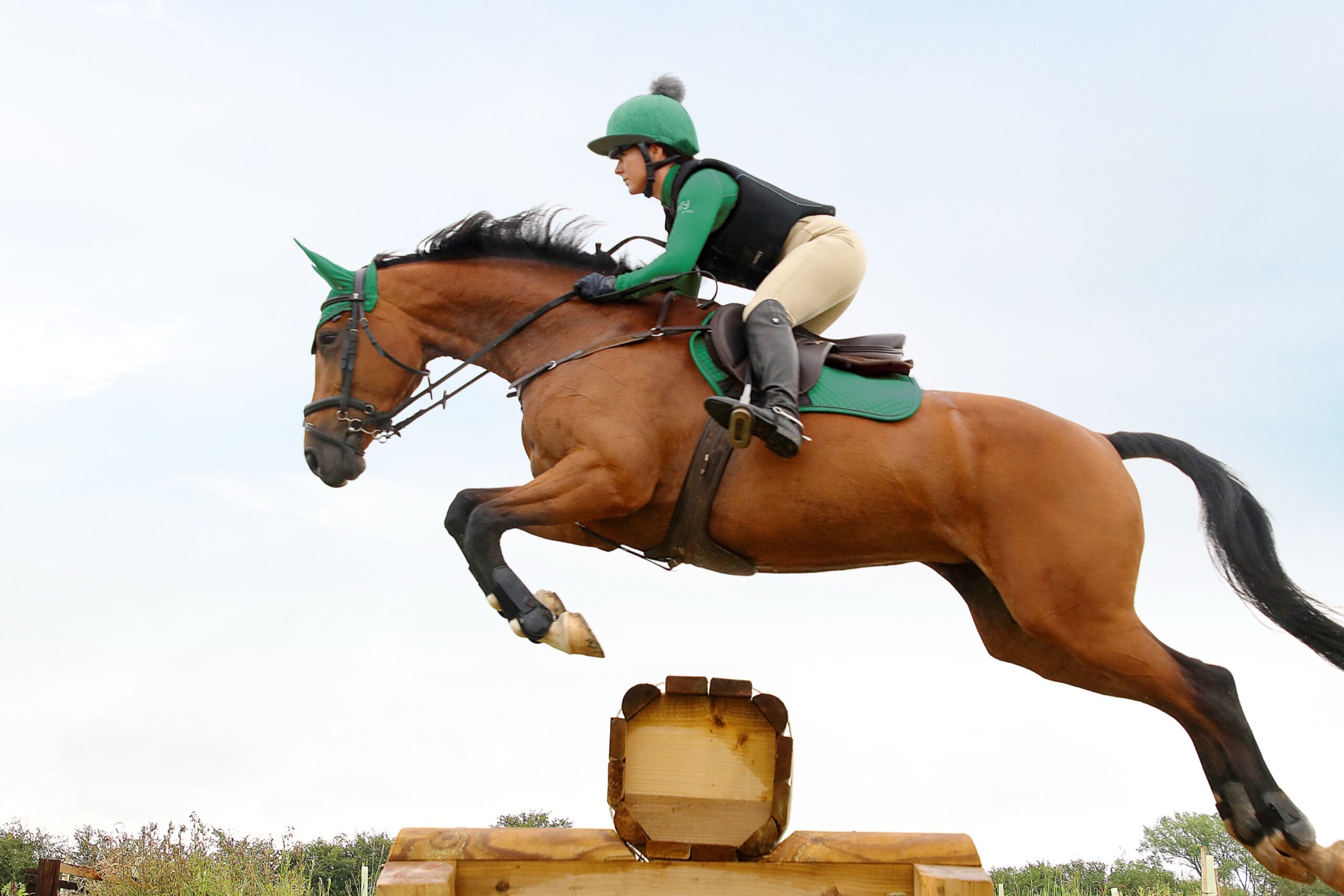 Hy Equestrian Sport Active Base Layer Spearmint Green - Image 2