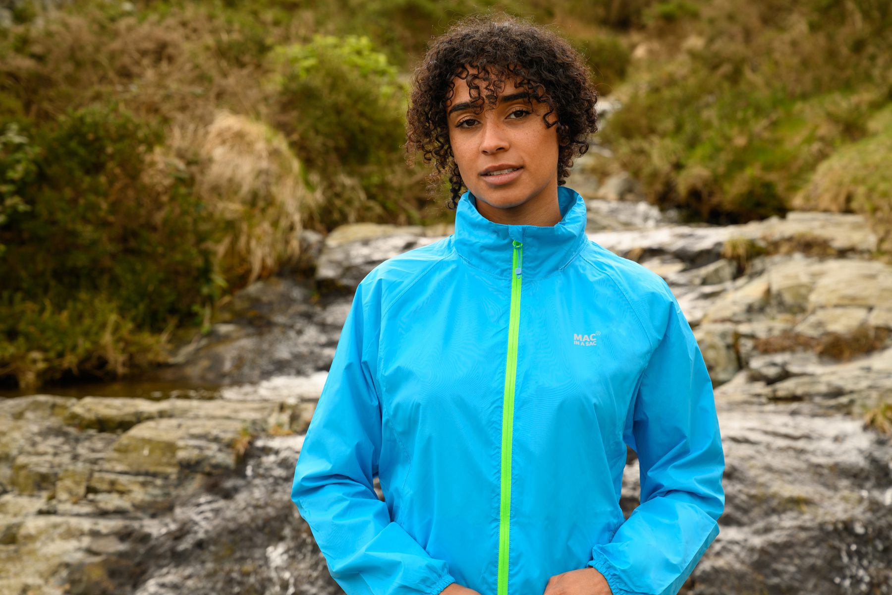 Mac In A Sac Origin II Jacket Neon Blue - Image 11